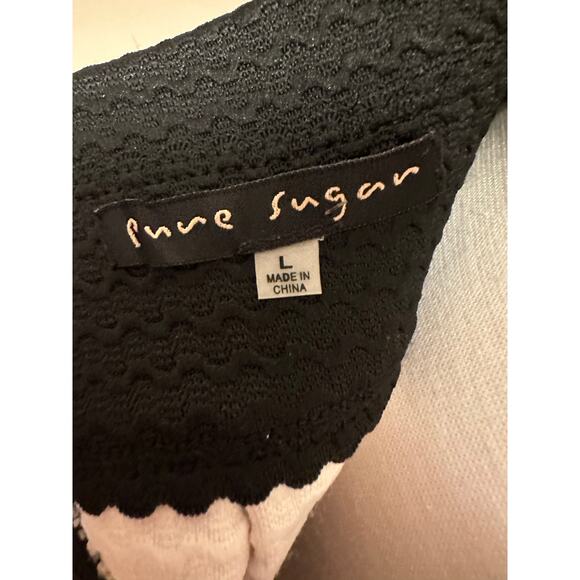 Pure Sugar Pleated Back Zip Stretch Waist Black Striped Textured Skirt Sz Large - Picture 6 of 6